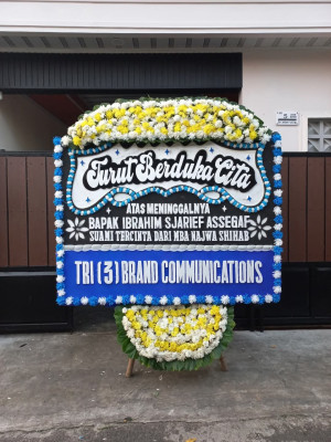 Papan Bunga Duka di Pasir Muncang